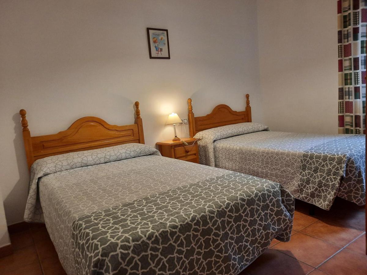 Apartamentos El Portillo อาร์โรโยฟรีโอ ภายนอก รูปภาพ