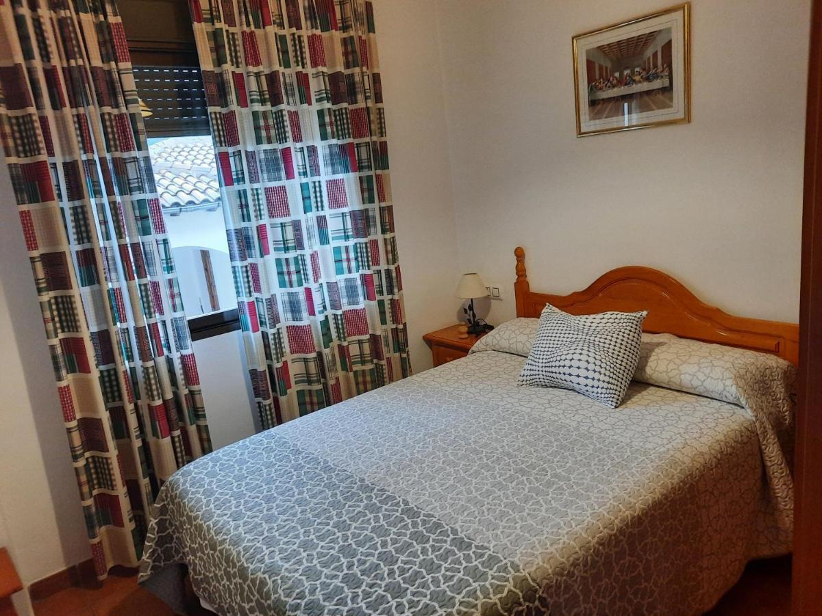 Apartamentos El Portillo อาร์โรโยฟรีโอ ภายนอก รูปภาพ