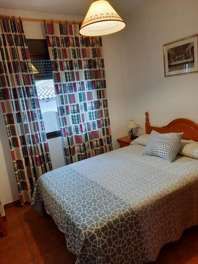 Apartamentos El Portillo อาร์โรโยฟรีโอ ภายนอก รูปภาพ