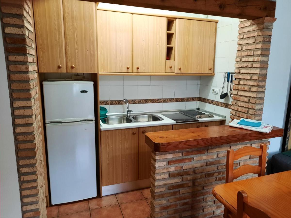 Apartamentos El Portillo อาร์โรโยฟรีโอ ภายนอก รูปภาพ
