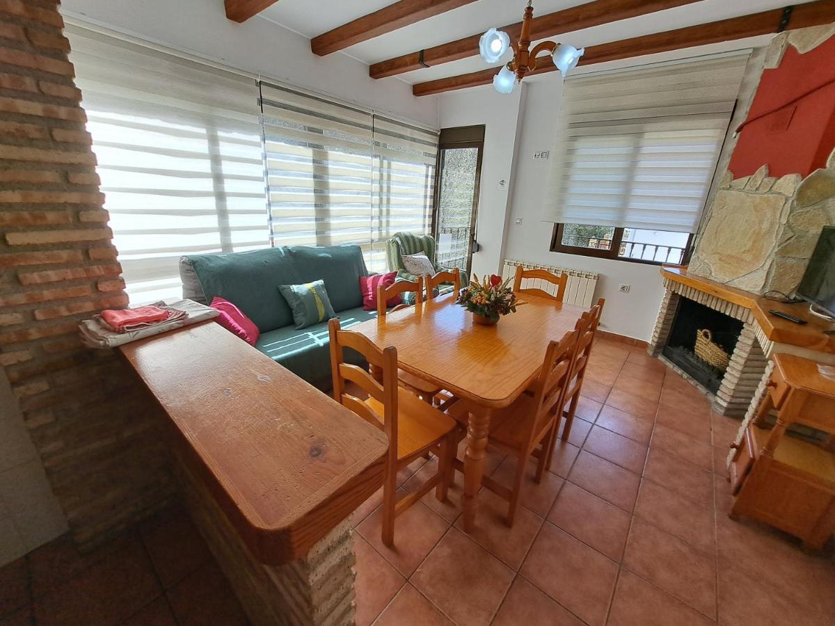 Apartamentos El Portillo อาร์โรโยฟรีโอ ภายนอก รูปภาพ