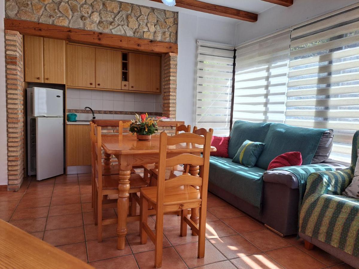 Apartamentos El Portillo อาร์โรโยฟรีโอ ภายนอก รูปภาพ
